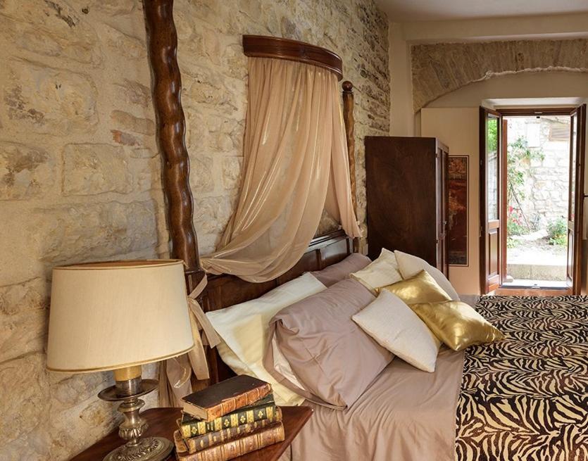 Perfetta Letizia Casa Vacanza Asís Exterior foto